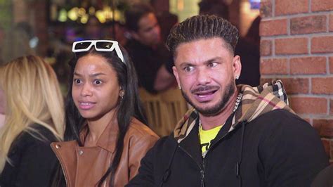 are pauly d and nikki still together 2024|Jersey Shore fans wonder if Pauly D and Nikki Hall。